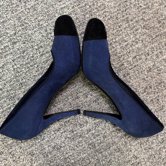 Chanel Navy Blue & Black Suede Logo Cap Toe Pump Heels Size 38 - Picture 2 of 10